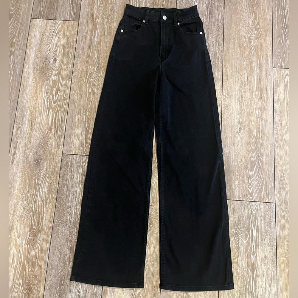 H&M black dad jeans